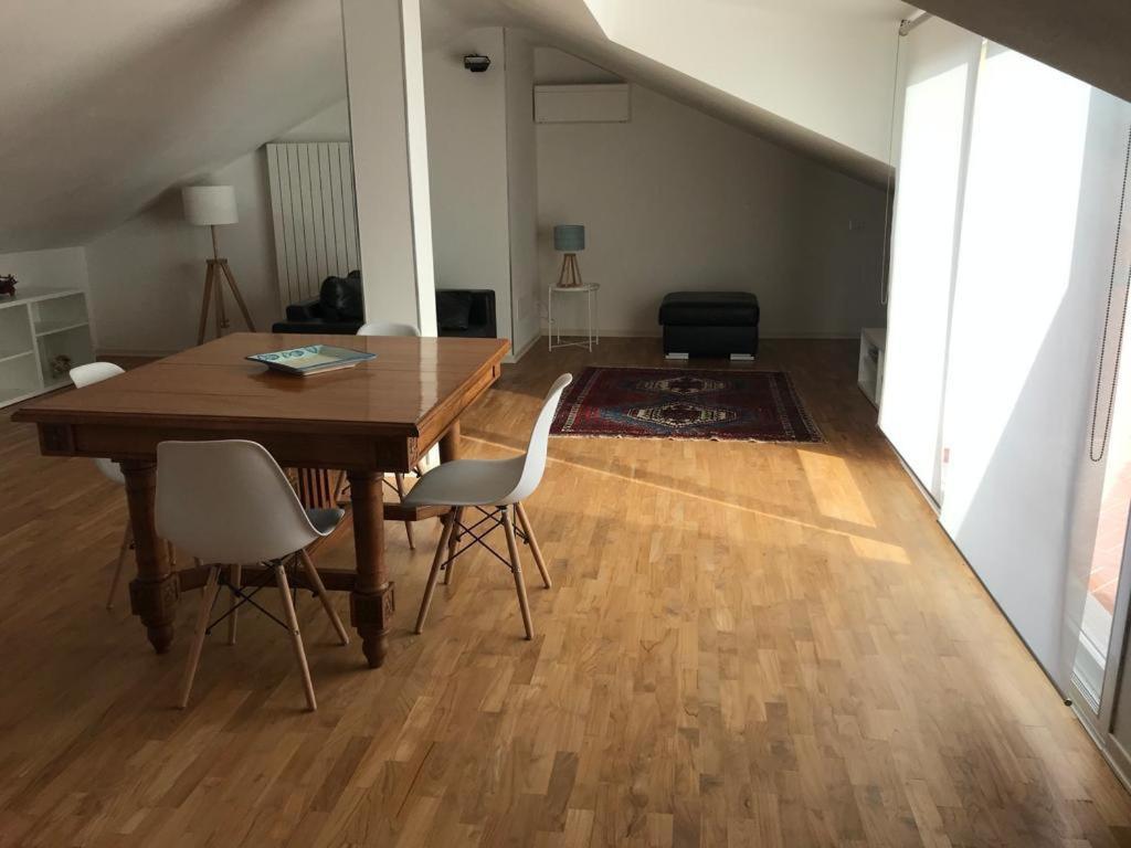 La Casa Con Vista Di Emma Lägenhet Vezzano Ligure Exteriör bild