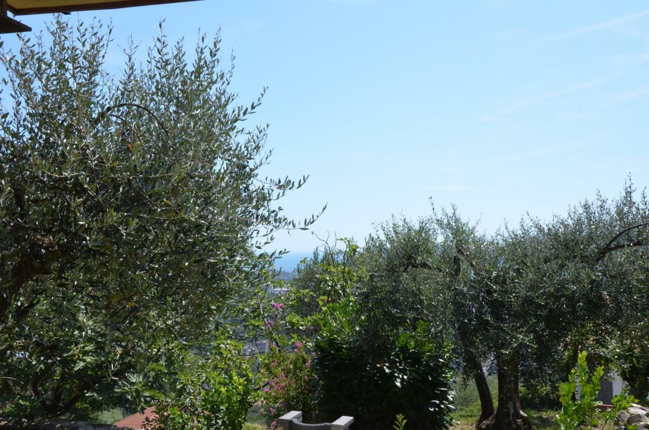 La Casa Con Vista Di Emma Lägenhet Vezzano Ligure Exteriör bild